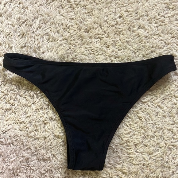 Bikini bottom - Picture 2 of 2